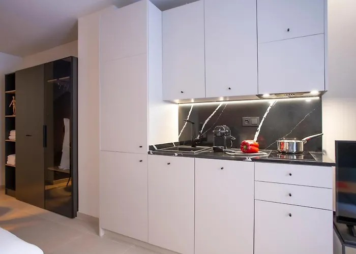 Neobeds - Stylish Modern 1br Near Old Town & Steps From Turia Park * Valencia